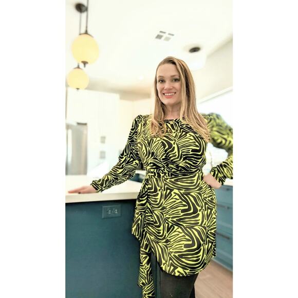 RONNY KOBO Women's Neon Green Zebra Animal Print Side Ruffle Dress Size 10 - Picture 13 of 16